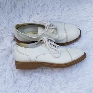 Smartfit White Dressing shoes for boy size 3